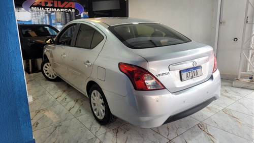 Nissan Versa Versa 1.0 12V (Flex)
