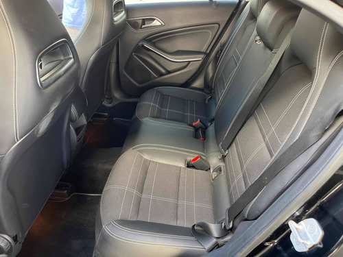 Imagen 9 de 13 de Mercedes-benz Clase A 1.6 A 200 Urban B.efficiency 156cv