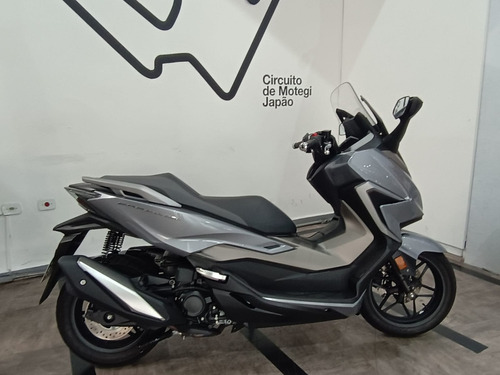 Honda Forza 350 - 2022 - Única Dona - 5107 Km Rodados 