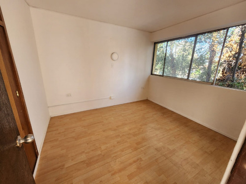 Vv Acogedor Departamento En Ñuñoa. Excelente Ubicación.