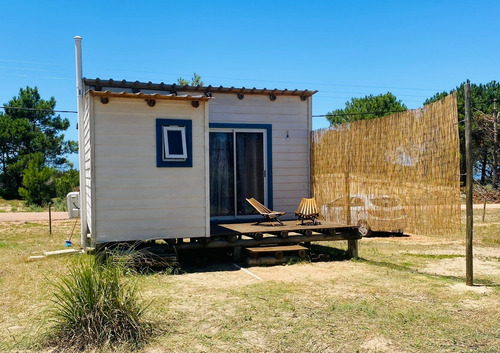 Imagen 11 de 23 de 3 Viviendas + 2 Terrenos A 100 Metros De La Playa Oportunidad De Inversión