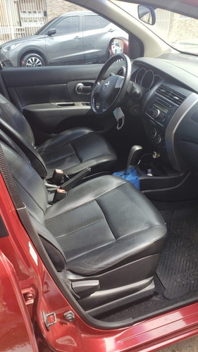 Imagem 9 de 9 de Nissan Livina 2012 1.8 Sl Flex Aut. 5p