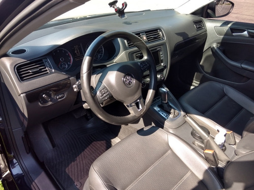 Volkswagen Vento 2.5 Luxury 170cv Tiptronic 2014
