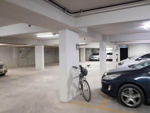 Imagen 8 de 25 de Parking Garage Cochera Flores 3 Subsuelos Pavillon San José