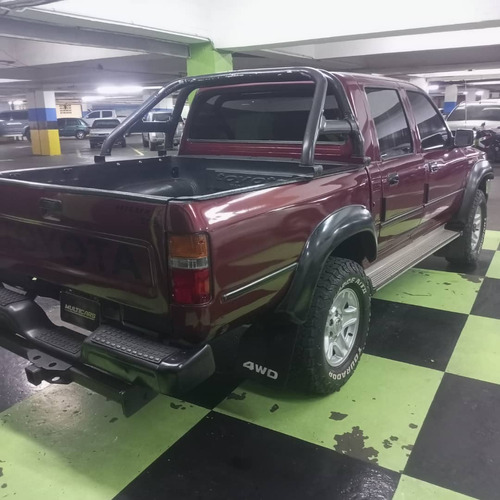 Toyota Hilux 1999