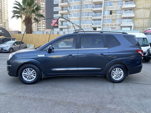 Ssangyong Stavic 2018