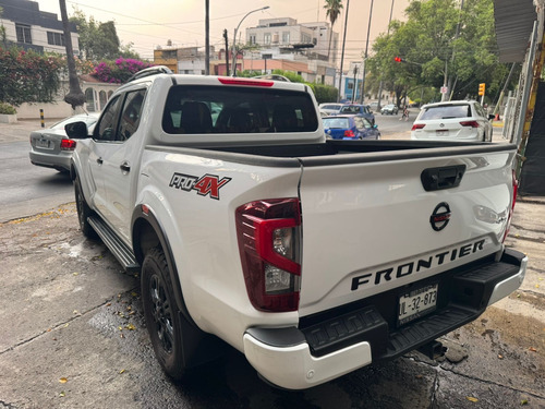 Nissan Frontier 4.0 Pro-4x V6 4x4 At