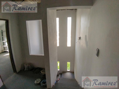 Casa 4 Ambientes En Venta. Excelente! - Ituzaingó Norte