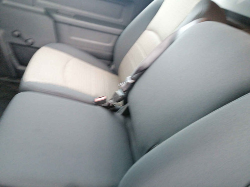 Imagen 10 de 15 de Dodge Ram 1500 2013 St 4x2 Aut