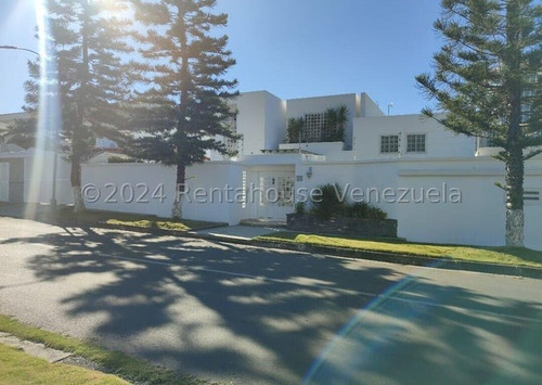 Casa En Venta Los Picachos 24-16646 Yg