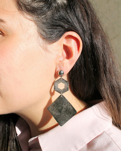 Imagen 3 de 4 de Aros Acero Inoxidable Colgantes Labrados Mujer