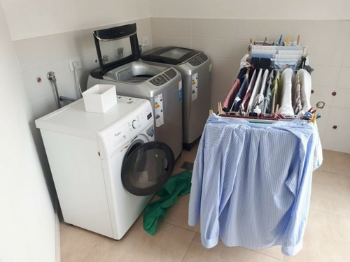 Imagen 16 de 17 de Dos Ambientes En Zona Residencial
