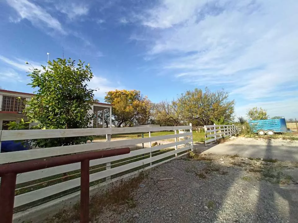 Rancho En Sabinas Coah Casa Amueblada Caballerizas Agua