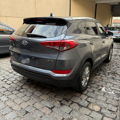 Hyundai Tucson 2.0 Style 2Wd At