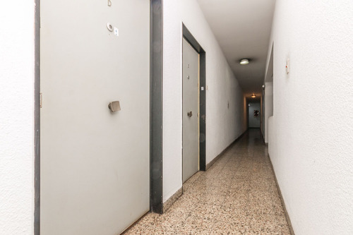 Oportunidad Dpto 2 Ambientes . Apto Credito