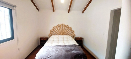 Amplia Casa, 3d+ 2b + Piscina (año Corrido)