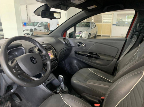 Imagem 10 de 13 de Renault Captur 2.0 16v Hi-flex Intense Automático