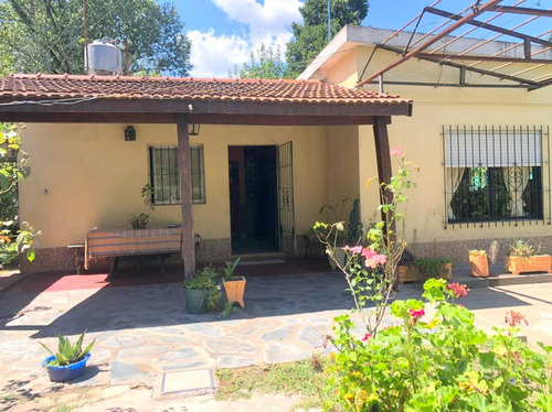 Casa 3 Ambientes En Venta - General Rodríguez