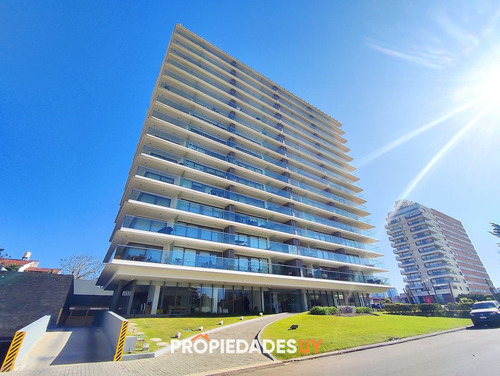 Imagen 25 de 26 de A La Venta Un Dormitorio Y Medio A Pasos De Rambla Brava - Punta Del Este