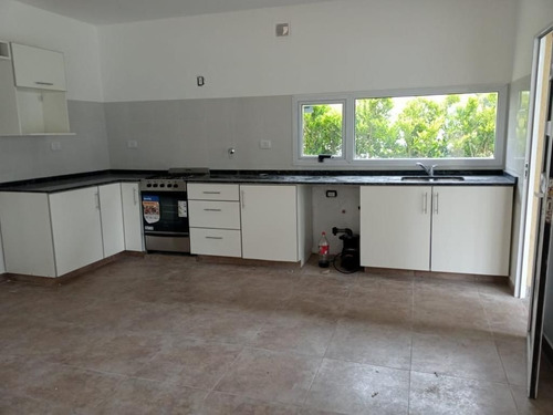 Excelente Casa 4 Amb S/lote 800 M2 Principado Ciudad Nautica