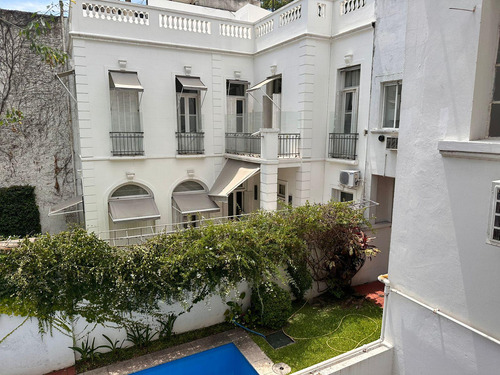 Olleros 2100 - Casa En Venta Con Jardín Y Pileta - A Reciclar
