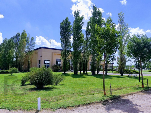 Venta San Vicente Barrio Cerrado Fincas De San Vicente Lote Interno 1278m2 En Sporting Club! Vení A Verlo!