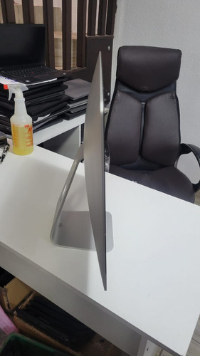Apple iMac 21.5 Retina Intel Core I5, 8gb De Ram, 1 Tb, 2017 (Reacondicionado)