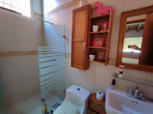 Imagen 11 de 15 de Casa En Venta San Cristóbal, Av Rotaria. Urbaización Trebolinda