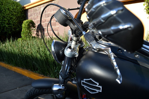 Imagen 3 de 15 de Poderosa Harley Davidson Dyna Super Glide Muchos Accesorios