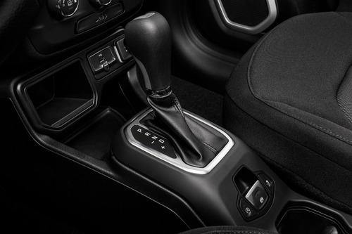 Jeep Renegade Sport 1.8 At. 0km