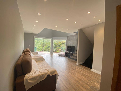 Imagem 3 de 27 de Casa Com 4 Dormitórios À Venda, 252 M² Por R$ 1.680.000,00 - Vargem Grande - Teresópolis/rj - Ca0819