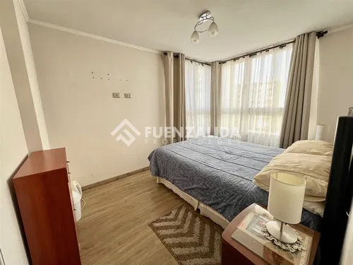 Departamento En Venta De 3 Dorm 2 Bañ 1 E 1 B. Metro Lo Vial