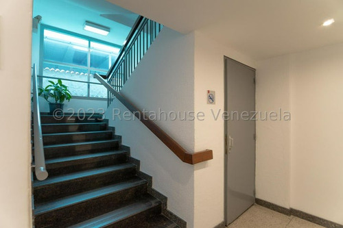 Imagen 16 de 30 de Edificio Comercial En Venta En Los Ruices