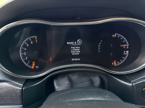 Jeep Grand Cherokee 3.6 Limited Lujo V6 4x2 At