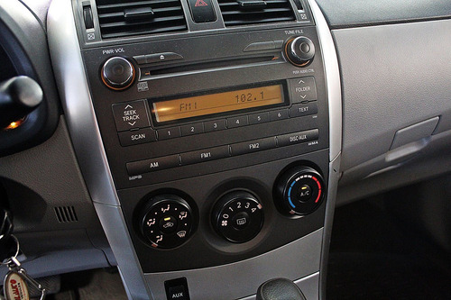 Toyota Corolla 1.8 Gli 16v Flex 4p Automático