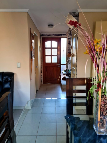 Imagen 3 de 24 de Cómoda Y Acogedora Casa Modelo Roble Hacienda El Peñón
