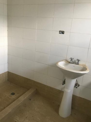 Imagen 8 de 12 de Apartamento Pb En Venta En Macaracuay 152m2 3h/2b/2p