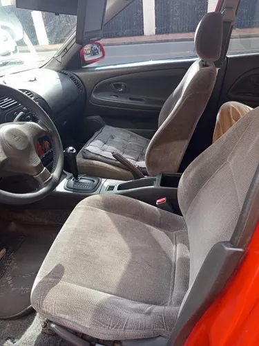 Mitsubishi Lancer 1.3 Gl 4 p 82 hp