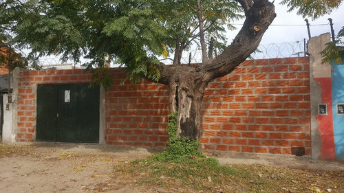Lote De Terreno En Venta, En Moreno, Pcia De Bueno Aires