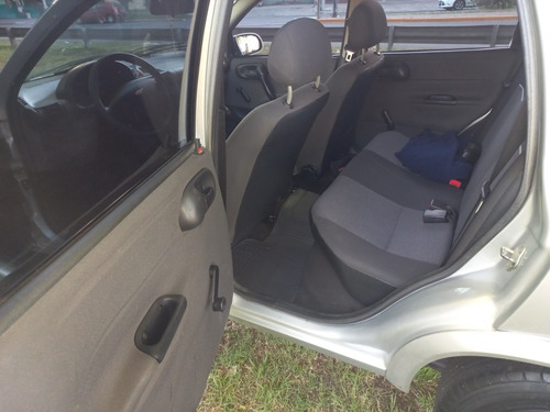 Imagen 13 de 14 de Chevrolet Classic 2016 1.4 Ls Abs Airbag