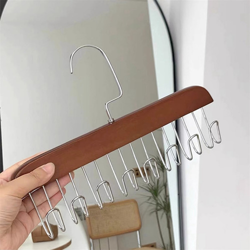O Perchero De Madera Con Varios Ganchos Para Bufanda Que