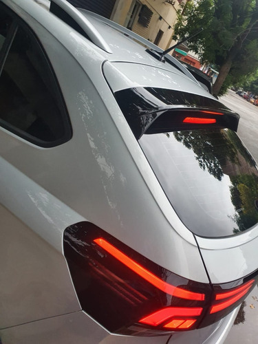 Volkswagen Nivus Highline 200tsi - Leer Accesorios