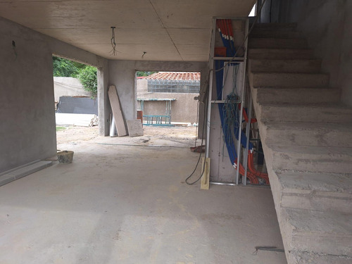 Venta Casa De 2 Dormitorios