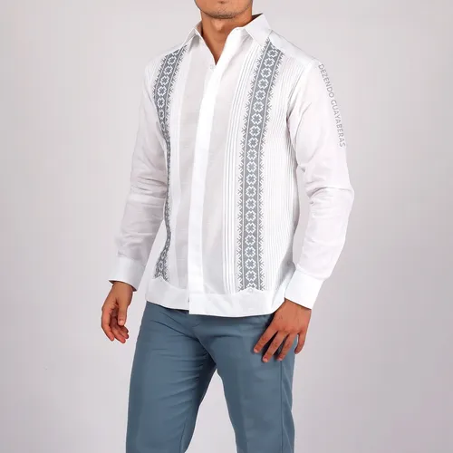 Fabrica de guayaberas finas y yucatecas manzur sale