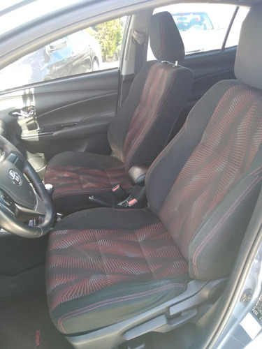 Imagen 13 de 15 de Toyota Yaris S 1.5 Tm 2020