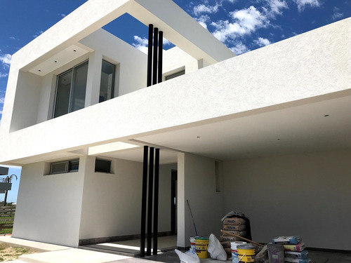 Casa En Venta Ubicado En Puertos - Muelles, Escobar