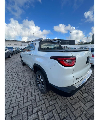 Fiat Toro 2.0 16V TURBO DIESEL VOLCANO 4WD AT9