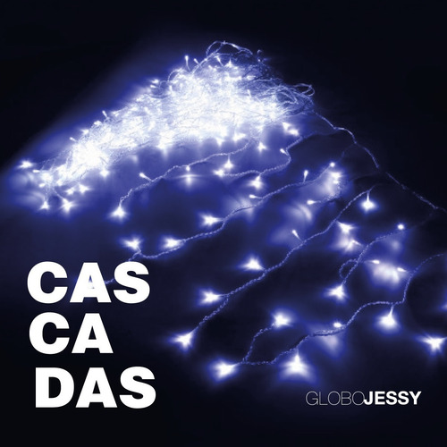 Imagen 6 de 10 de Cascada Color Blanca Led 2,30 / Con 160 Luces