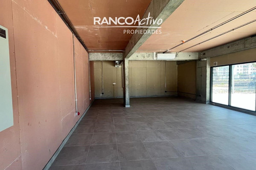 Local Comercial Portal Frances, Rudecindo Ortega, Temuco.