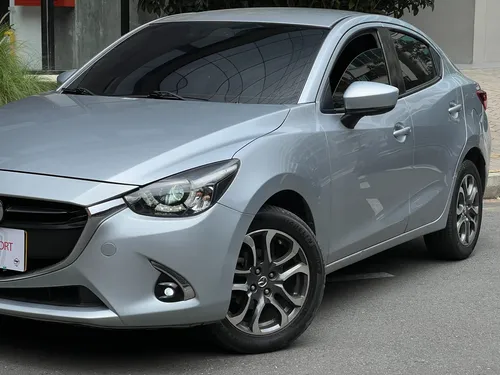 Mazda 2 Sedan 1.5 Grand Touring Lx At